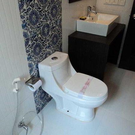 La Flamingo Hotell Calangute Exteriör bild